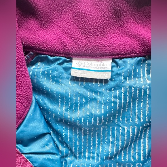 Columbia Size M Women’s Wine Full Zip Stand Collar Pocket Insulated Jacket - Picture 3 of 9